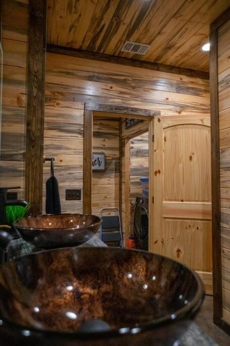 The Big Tex Luxury Cabin Is Epic Broken Bow Luaran gambar