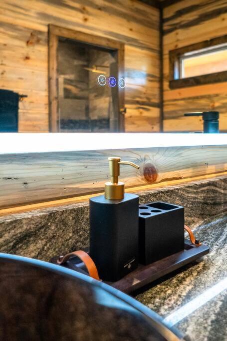 The Big Tex Luxury Cabin Is Epic Broken Bow Luaran gambar
