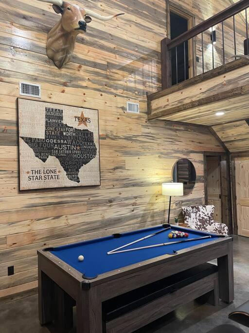 The Big Tex Luxury Cabin Is Epic Broken Bow Luaran gambar