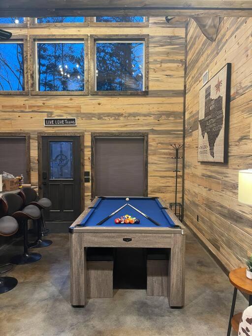 The Big Tex Luxury Cabin Is Epic Broken Bow Luaran gambar