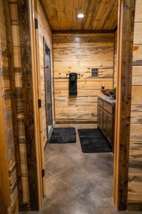 The Big Tex Luxury Cabin Is Epic Broken Bow Luaran gambar
