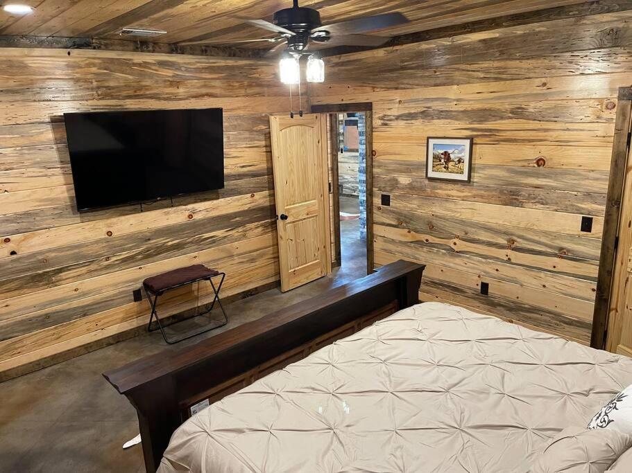 The Big Tex Luxury Cabin Is Epic Broken Bow Luaran gambar