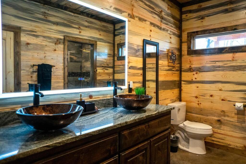 The Big Tex Luxury Cabin Is Epic Broken Bow Luaran gambar